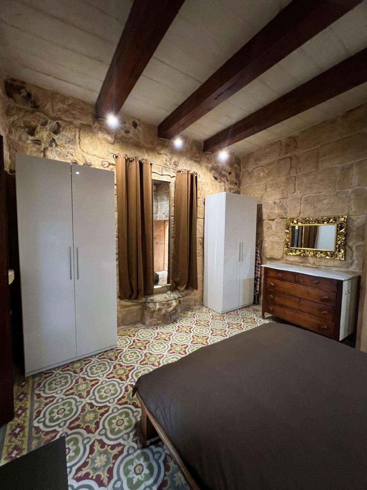 Traditional Maltese Home By Ma Properties St. Paul's Bay Buitenkant foto